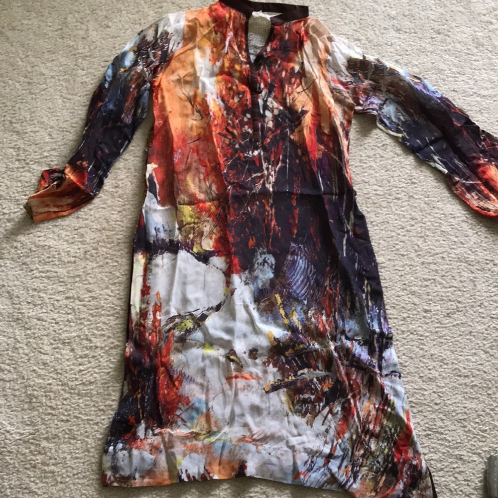 Ladies kurti, stylish Pakistani abstract